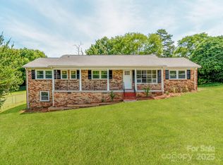 1606 N Rhyne St, Gastonia, NC 28054