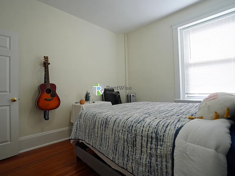 75 Brighton Ave #3 — Photo 5