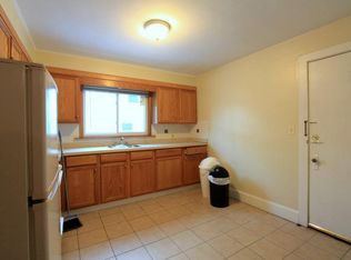 48 Bishop Richard Allen Dr #1A, Cambridge, MA 02139