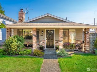 2323 Oakes Ave, Everett, WA 98201