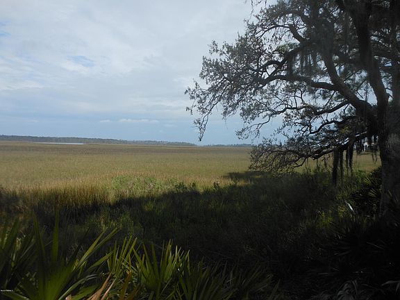 3rd image of 840 Bonito Dr