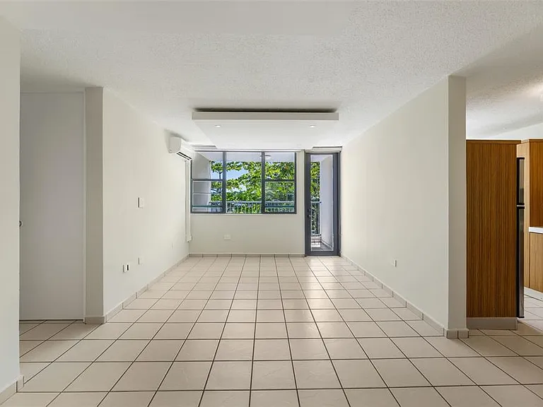 37 Cond Atrium Park Regina Marina #408C — Photo 7