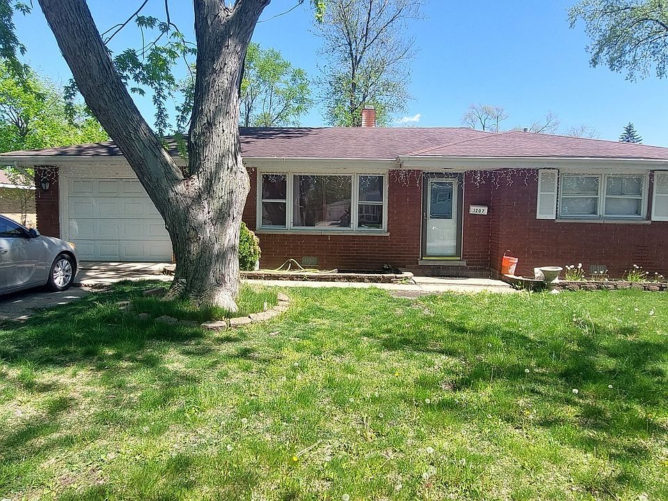 1st image of 1207 Peggy Ln