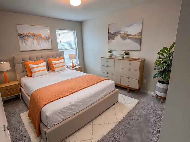 Upstairs bedroom