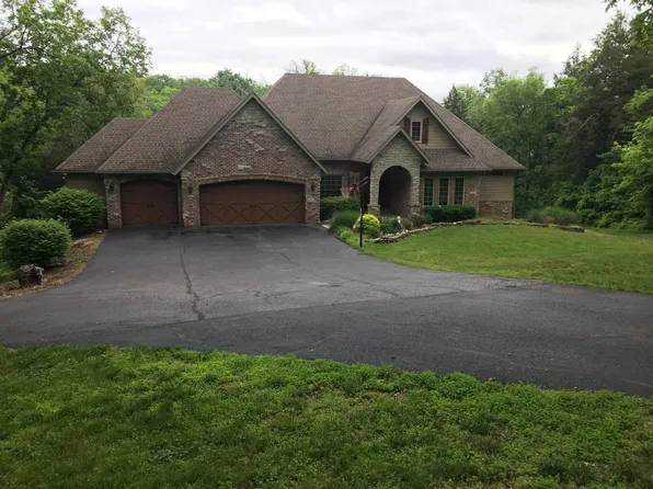 719 Rose Oneill Rd, Walnut Shade, MO 65771