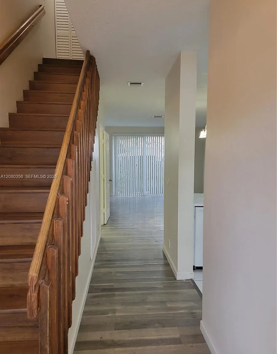 Sierra Ridge Condo J-54 — Photo 3