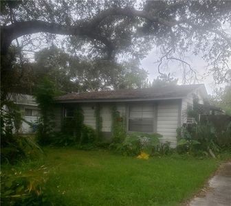 4924 Camphor Ave, Sarasota, FL, 34231