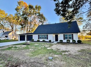3557 S Woodlawn Dr, Greenville, MS 38703