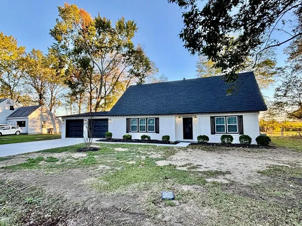 3557 S Woodlawn Dr, Greenville, MS 38703