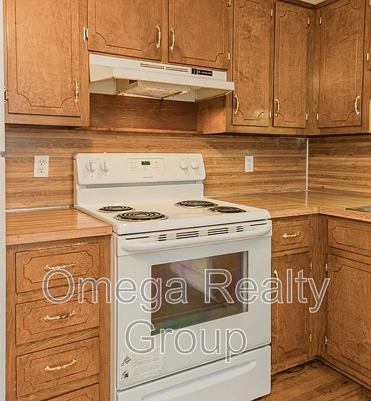 5653 Cheryl Dr — Photo 17