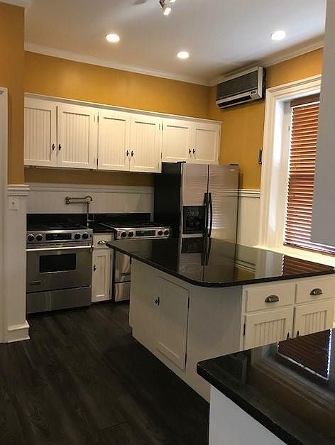 1st image of 400 N Potomac St #1E
