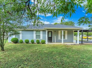 411 Lewis St, Rio Vista, TX 76093