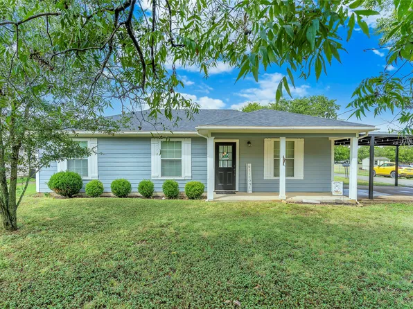 411 Lewis St, Rio Vista, TX 76093