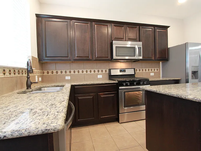 278 Stella Gold St — Photo 15