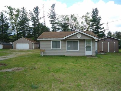 9298 Emerald Dr, Saint Helen, MI, 48656