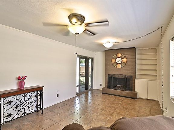 4th image of 1802 Glendale Dr