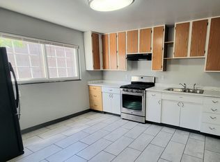 1909 C St APT 1, Sparks, NV 89431