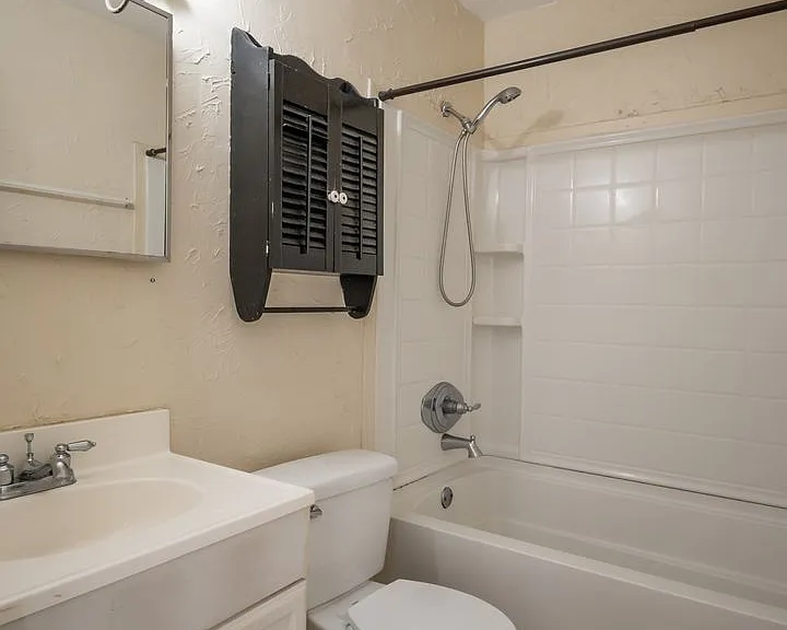 175 Habersham Way — Photo 31