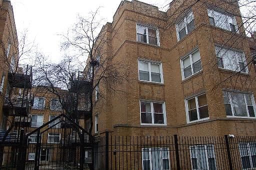 1st image of 4604 N Monticello Ave APT 1W