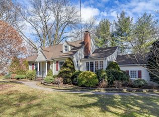 102 Ravine Ave, Wyckoff, NJ 07481