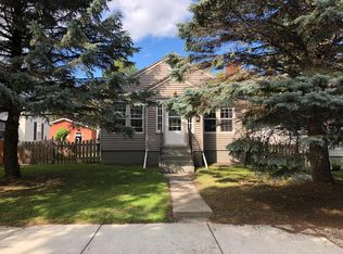 708 8th St, International Falls, MN 56649