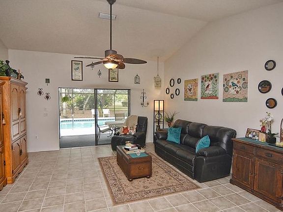 4th image of 2518 Northway Dr