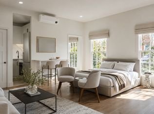 107 Charles St #302, Boston, MA 02114