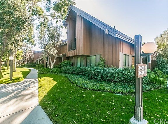 4th image of 1446 Stonewood Ct #36