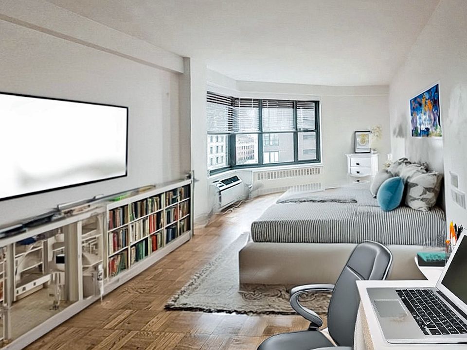 2nd image of 145 4th Ave APT 16B