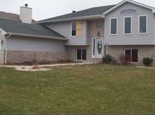 1710 Winger Dr, Plainfield, IL 60586