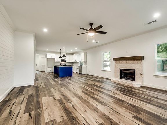 5th image of 2300 Avondale Dr