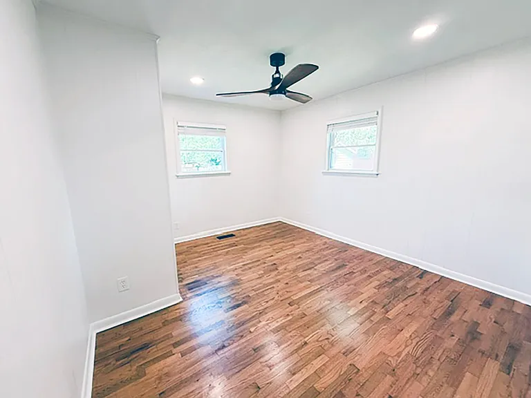 412 A Ave — Photo 17
