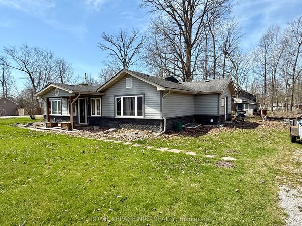 1999 Jewson Rd, Fort Erie, ON L2A 5M4