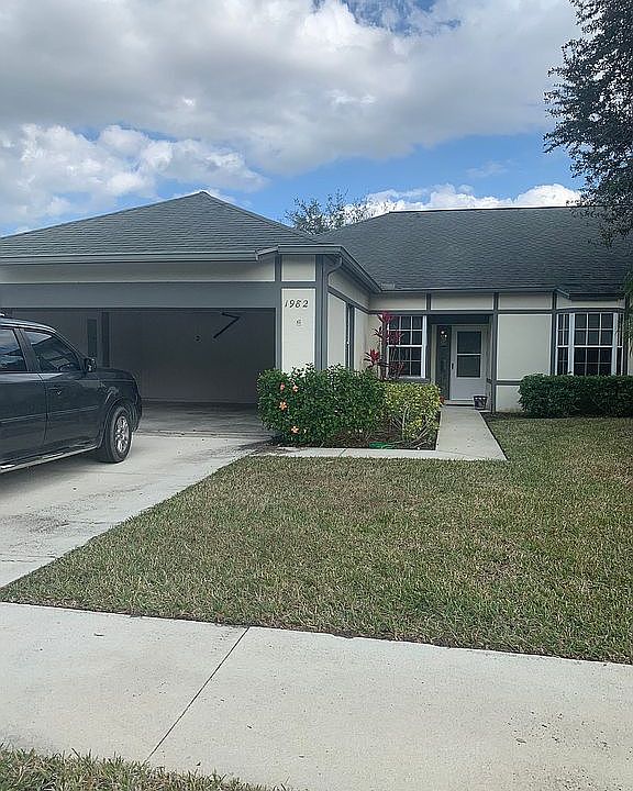 front entry / 2 car garage