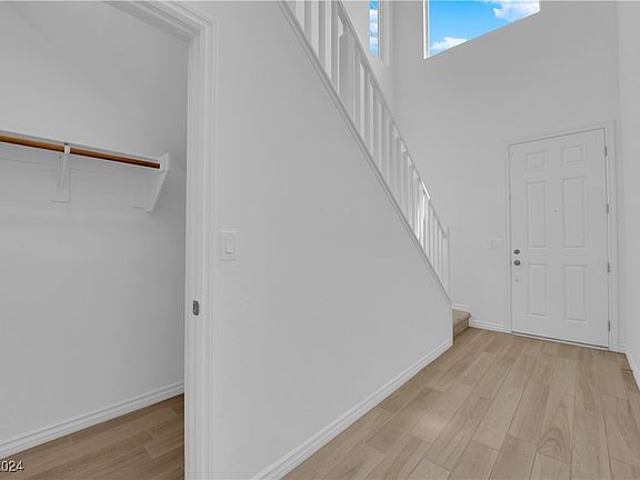 5th image of 4352 Panoramic View Ave