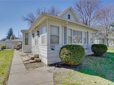 520 7th St, West Des Moines, IA, 50265