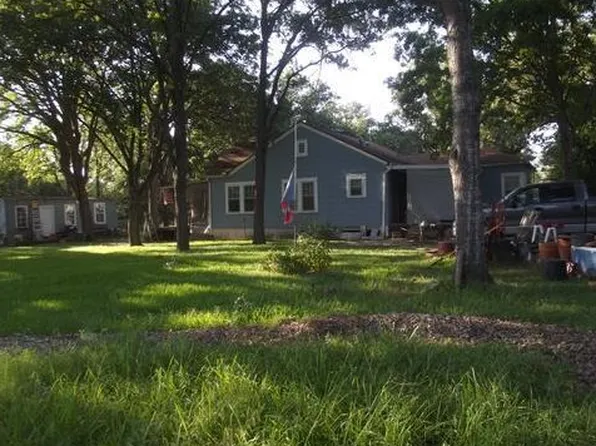 129 Lucy Ln, Bastrop, TX 78602