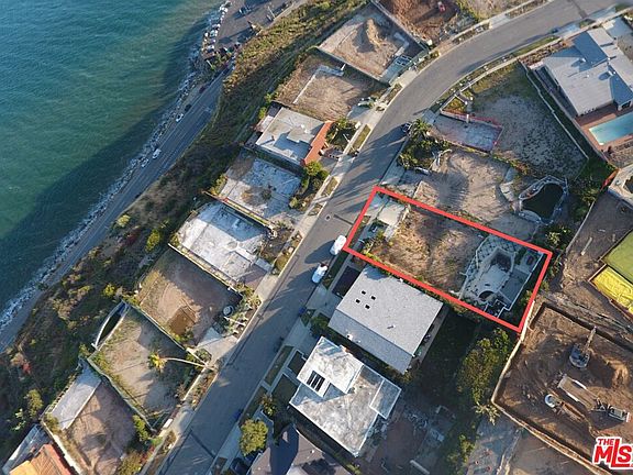 4th image of 18421 Coastline Dr