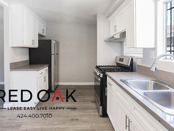 4th image of 810 W 42nd Pl #814