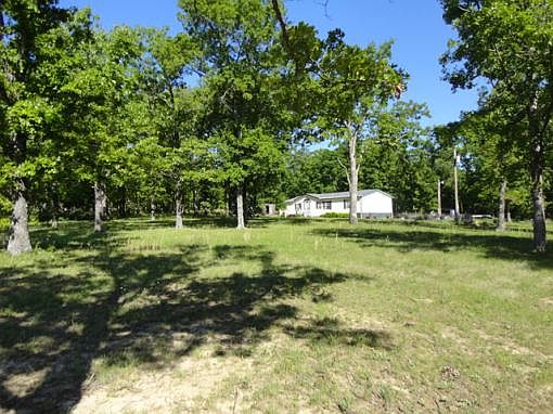 2nd image of 2167 County Road 2500