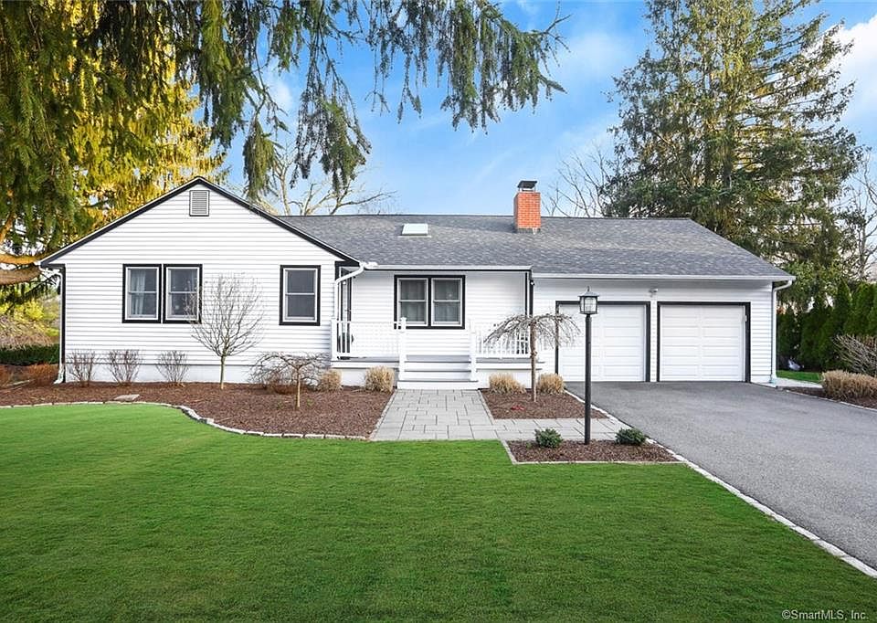 1st image of 36 Rutlee Dr