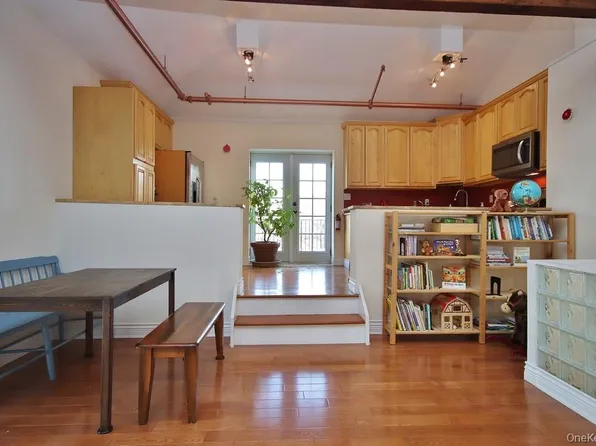 88 Broadway #PH1, Ossining, NY 10562