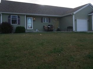 1844 Innsbrook Ave, Lincoln, IL 62656