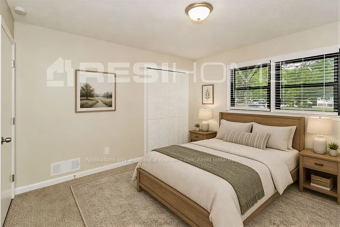 4087 Essex Dr — Photo 10