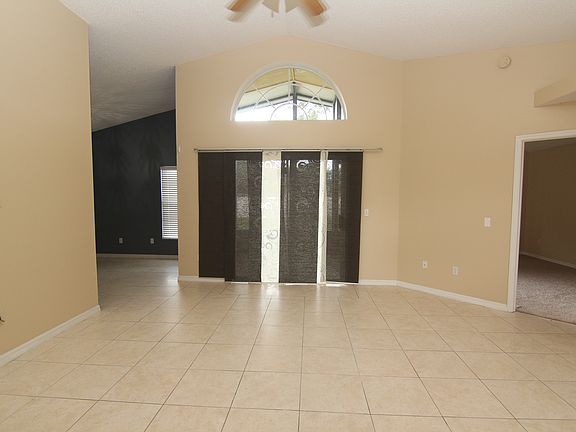 5th image of 2818 Delcrest Ct
