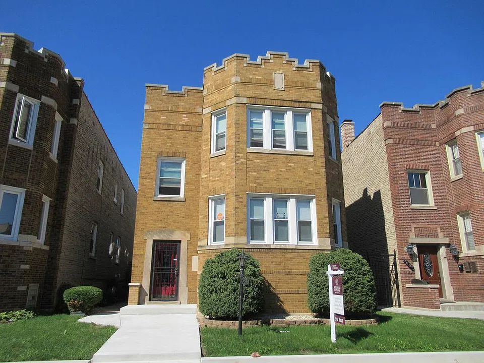 1928 Regal Architecture.