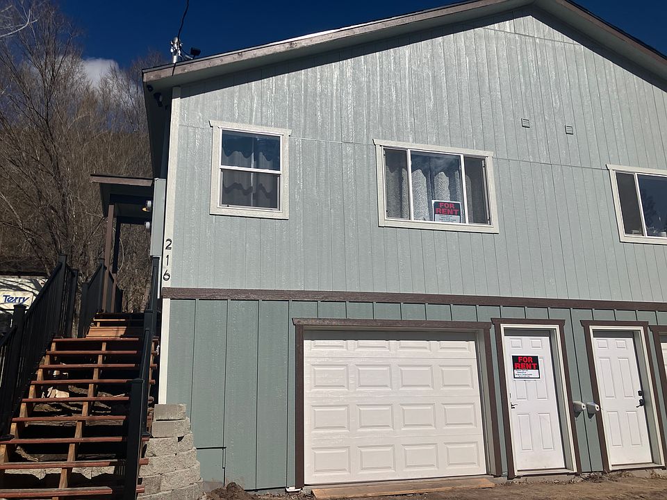 Entry to Unit