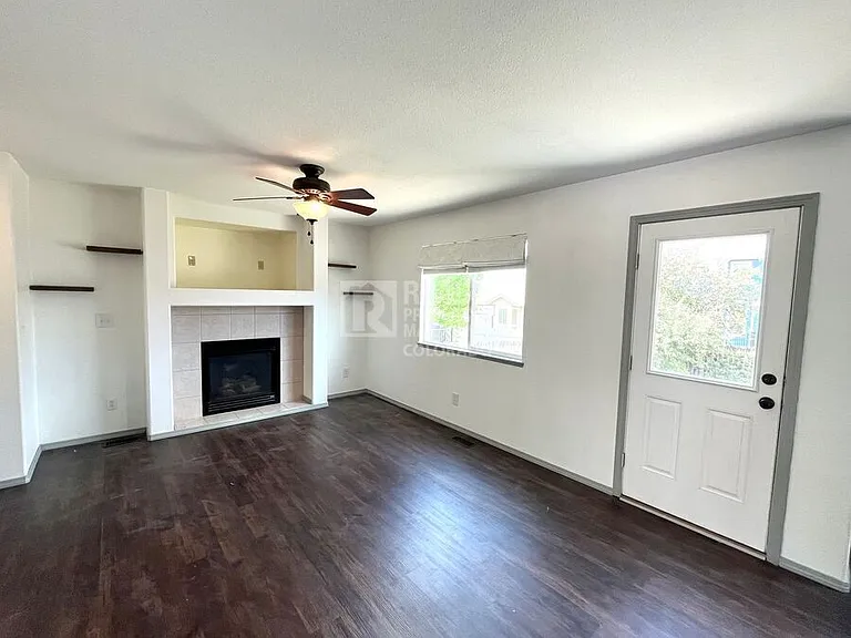 8120 Postrock Dr — Photo 2