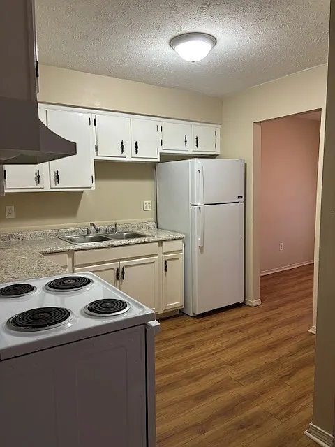 134 Main Street — Photo 2