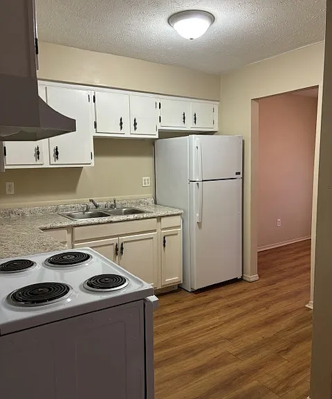 134 Main St — Photo 2